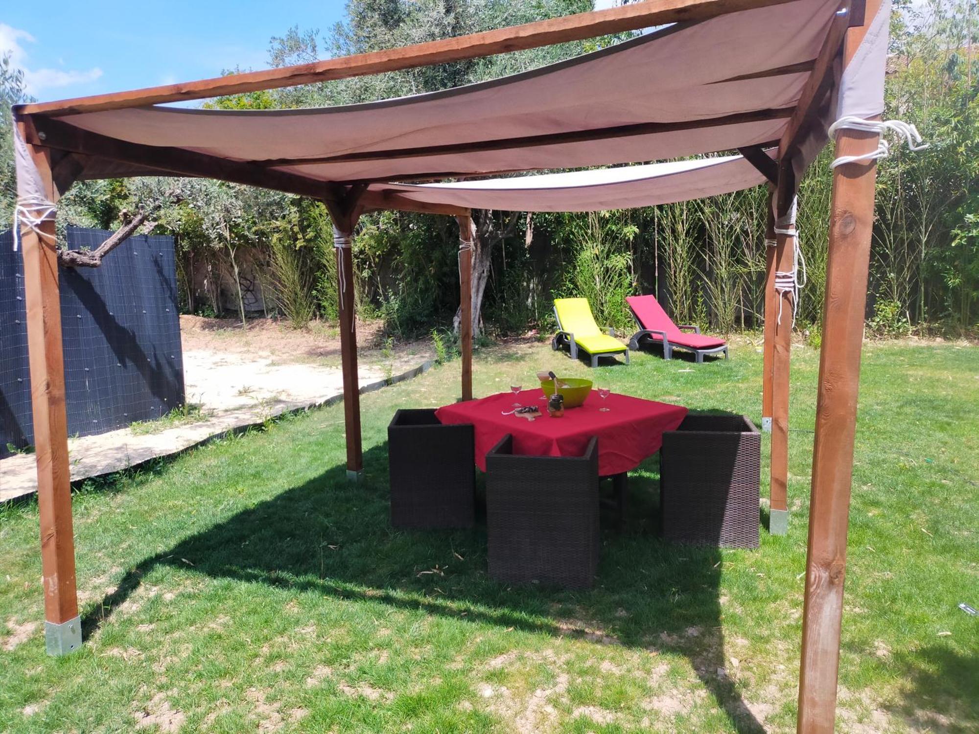 Villa Caremeau 2 Nîmes Eksteriør bilde