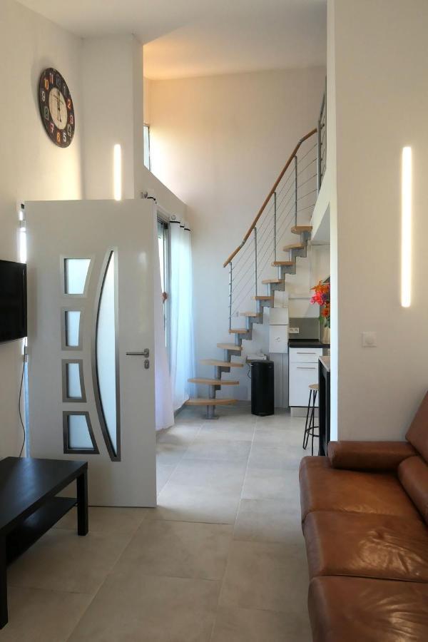 Villa Caremeau 2 Nîmes Eksteriør bilde