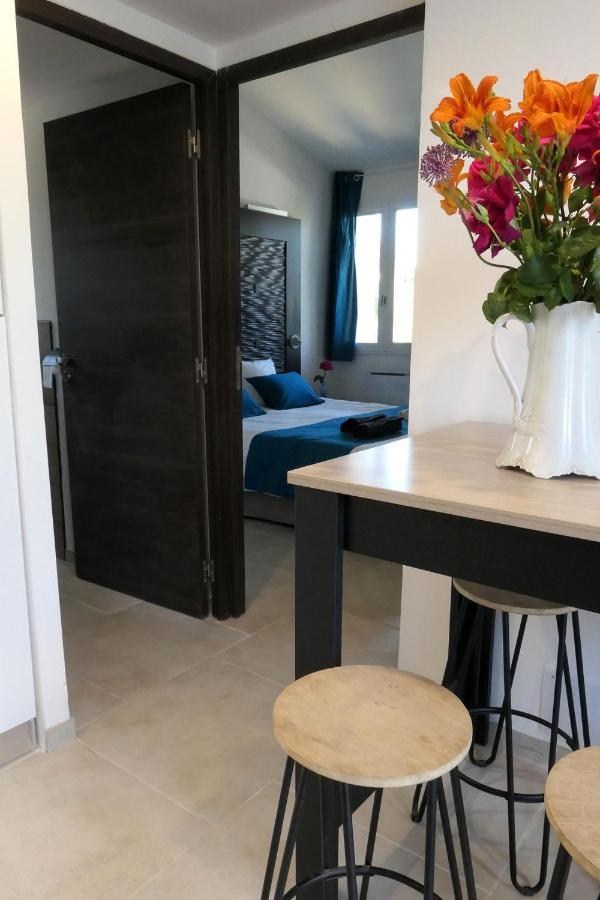 Villa Caremeau 2 Nîmes Eksteriør bilde